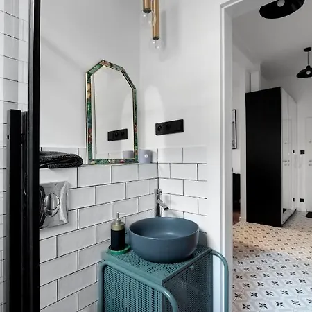 Viu Modern Retro Z Parkingiem Appartement